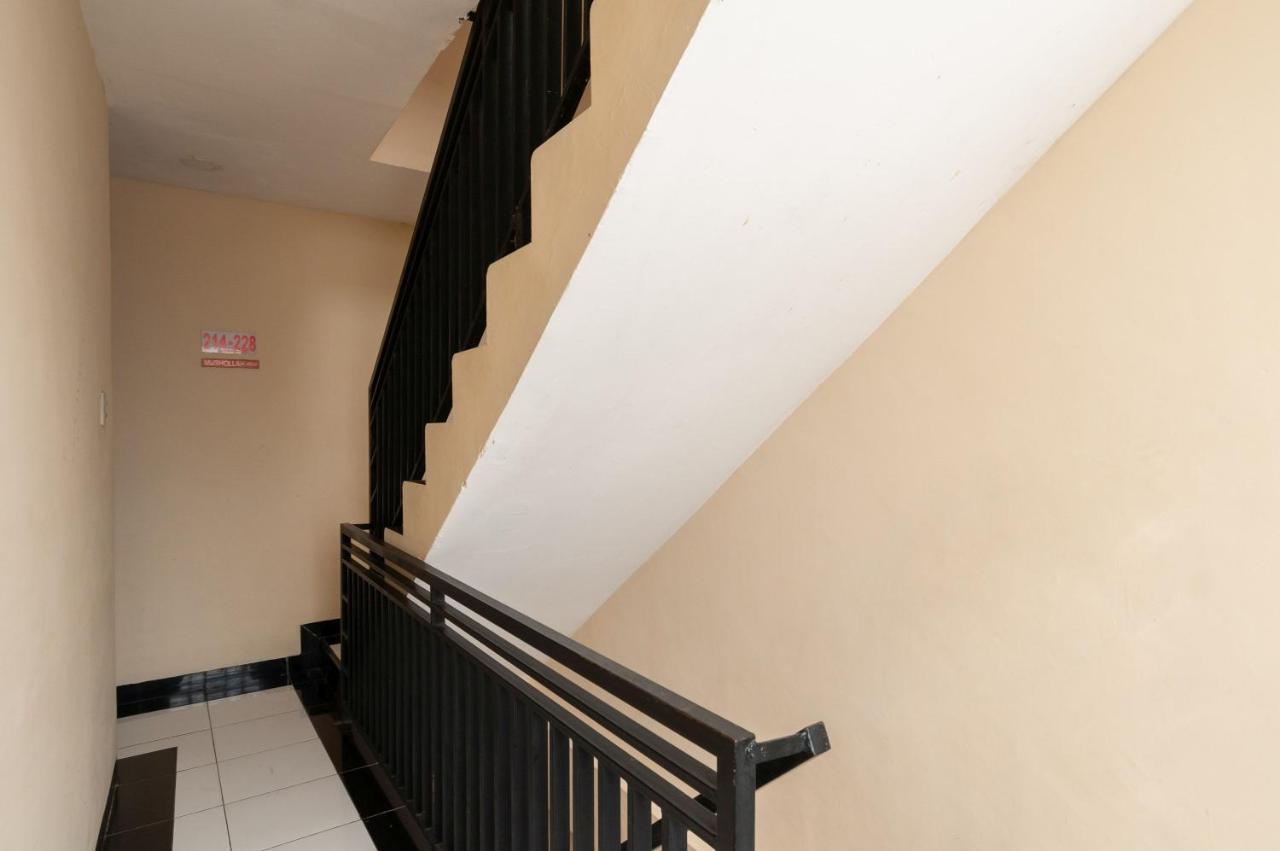 Urbanview Hotel Syariah Residence Medan By Reddoorz Exteriér fotografie